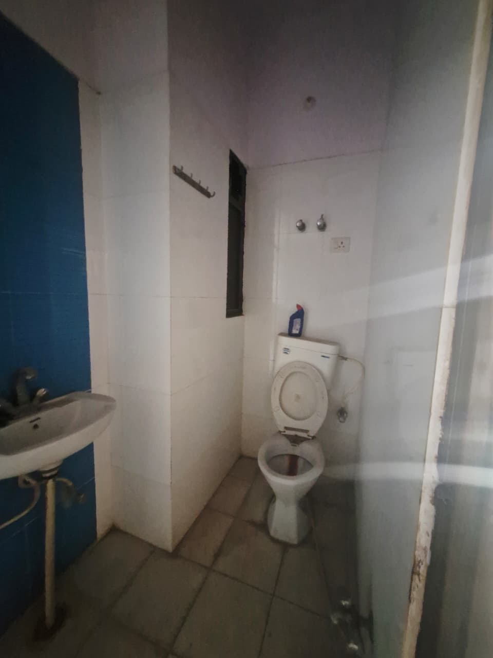 Plot in Near Hayyat 🏨 Hotel Manserover image 7
