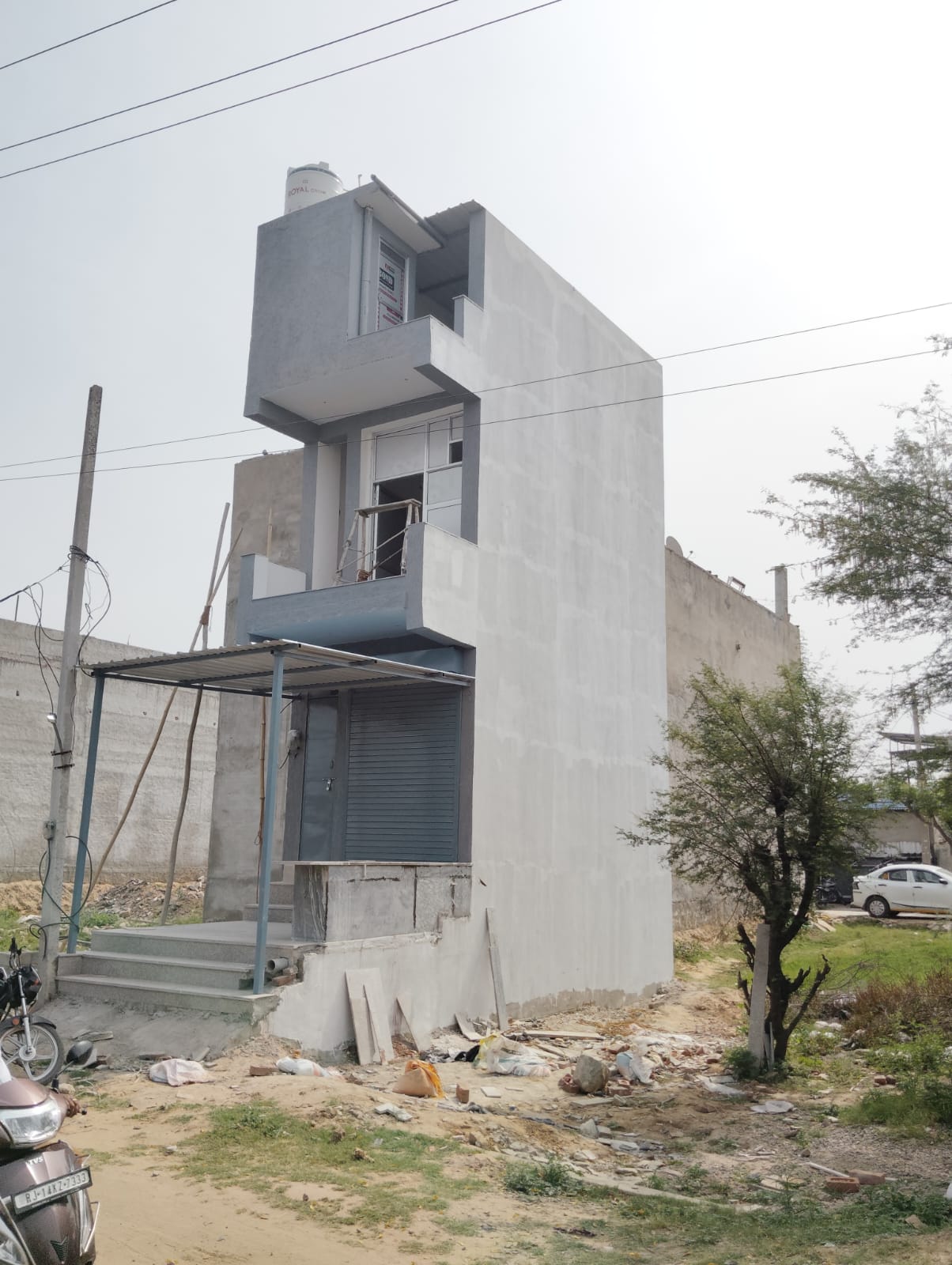 Plot in Diggi Road